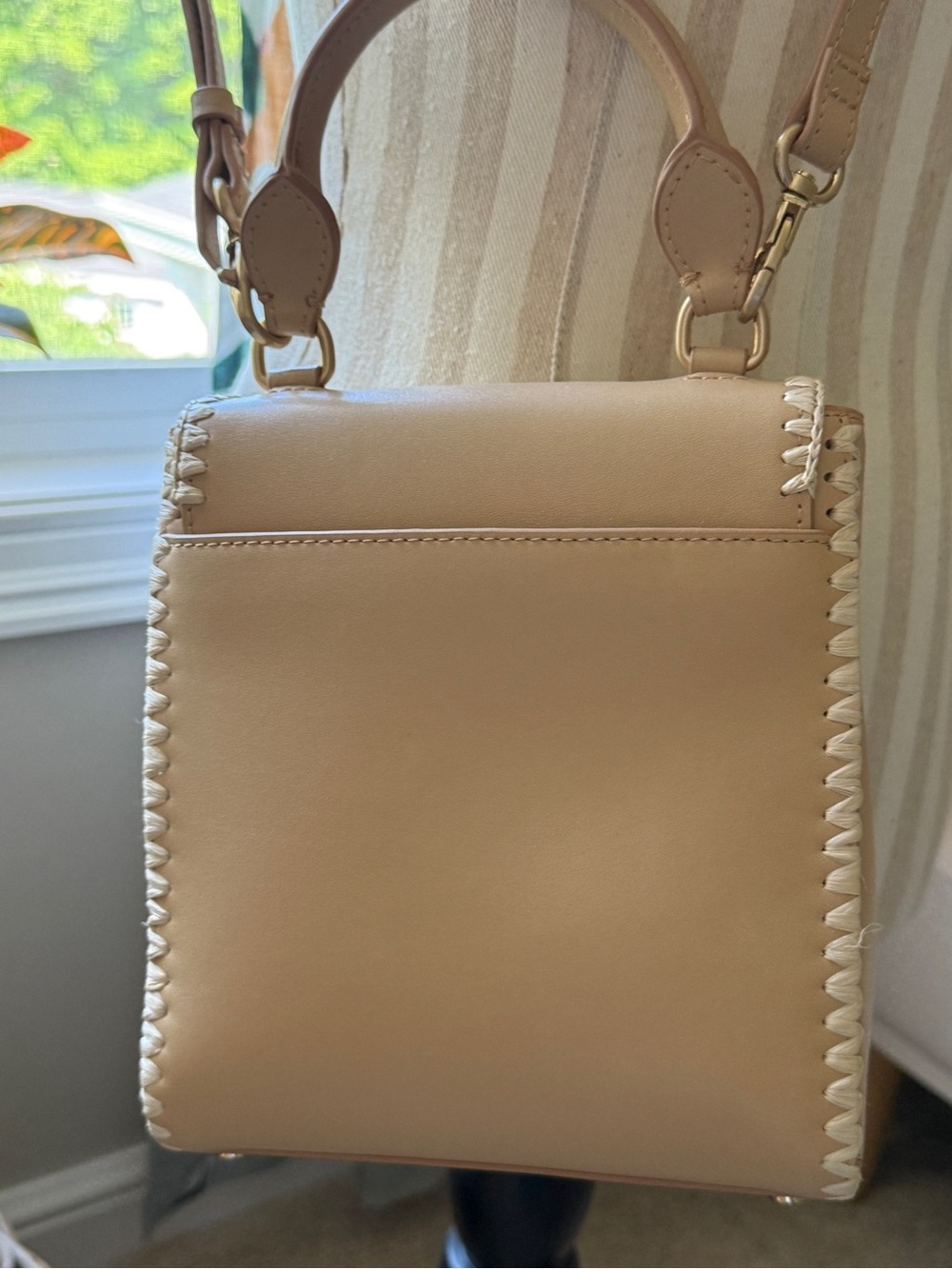 ANTONIO MELANI Beige Leather Top-Handle Crossbody Bag with Whipstitch Trim - Picture 5 of 10